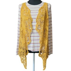 Jastie golden yellow crocheted boho open front sleeveless cardigan Size OS